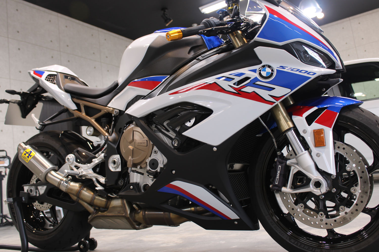 s1000rr-3.jpg