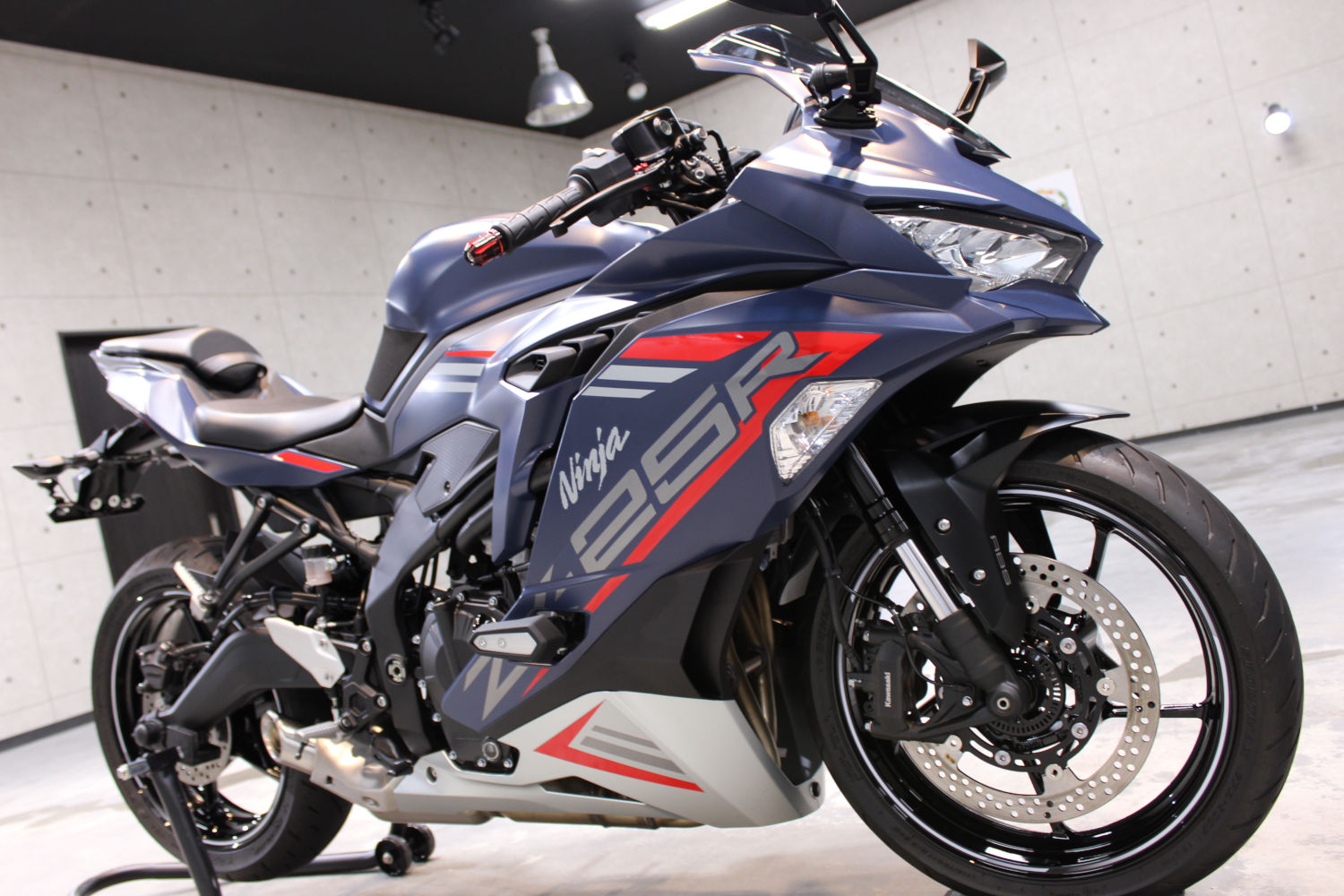 zx25r-2.jpg